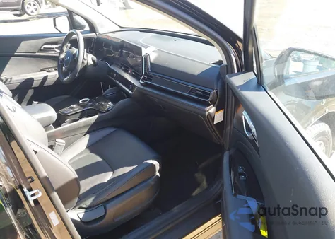 2023 Kia Sportage Hybrid Ex z USA, uszkodzony, nr VIN KNDPVCAG2P7104052